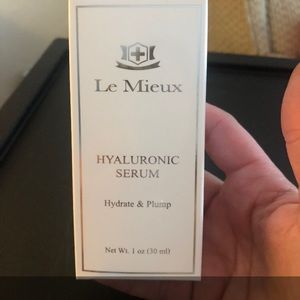 Le Mieux Hyaluronic Serum